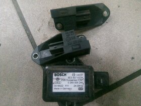 Jednotka motoru, dveří, komfortu - 10