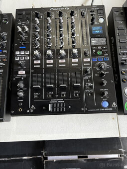 Pioneer (2x) CDJ2000 NXS2 a (1x) DJM-900 NXS2 mixážní DJ sys - 10