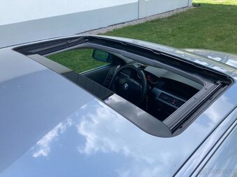 Bmw 520i 125kw alu kola šíbr park.senzory tempomat vyhř.sed - 10
