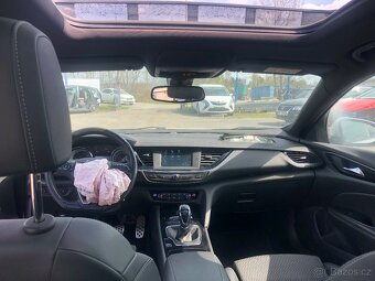 Opel Insignia Sport Tourer 2.0td   XENON   NAVI  POJÍZDNÉ - 10