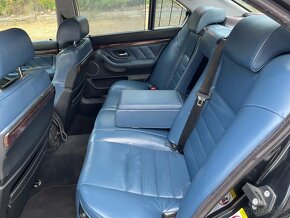 BMW 750i E38 - 10