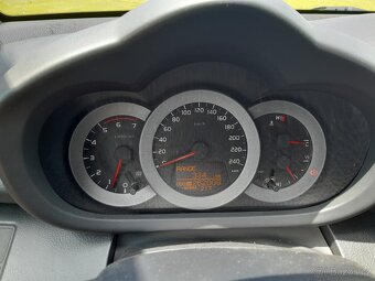 Toyota rav4 - 10