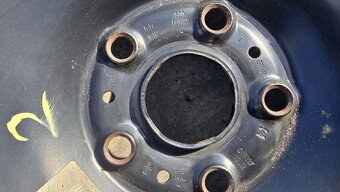Plechové originální disky 5x112 R16 ET48 na Audi, VW, Škoda, - 10