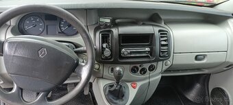 Renault Trafic 2.0 benzín - 10