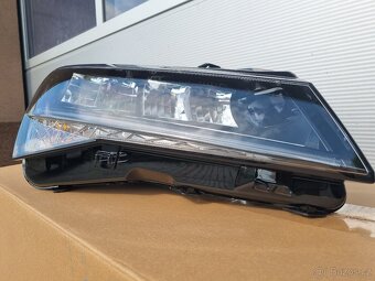 Nový pravý LED světlomet Škoda Superb III - 3V1941016C - 10