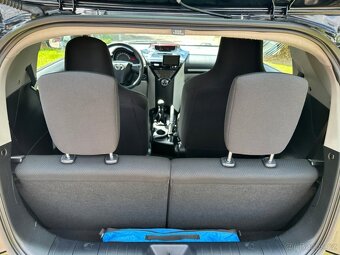 Prodávám Toyota iQ 1.4 D4D - 10