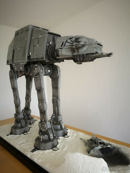 Mistrovské repliky Star Wars AT-AT, limitovaná edice, akrylo - 10