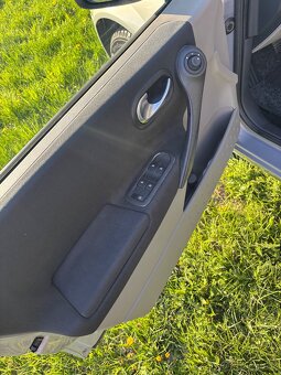 Renault Megane NOVÁ STK - Bez nutných investic - 10