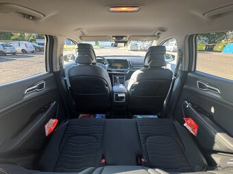 Kia Sportage - TOP - manuál - 2022 - najeto 25 tis. - 10