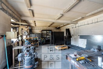 Prodej rodinné domy, 254 m² + 1147 m² pozemek - Mirošovice - 10