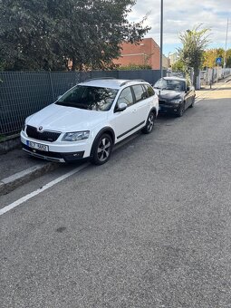 Škoda Octavia III Scout 2.0 TDI 135 kW DSG 4x4 - 10