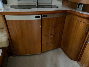 HOBBY 460 UFE Excellent - 10