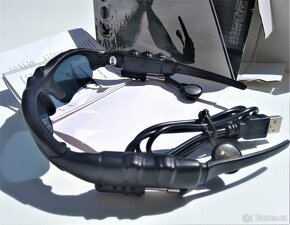 SLUNEČNÍ BRÝLE ČERNÉ SPORTOVNÍ S MP3 PŘEHRÁVAČEM - 10