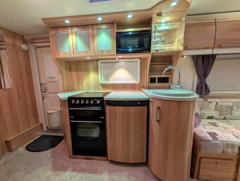 BAILEY UNICORN 2 MADRID 2014,MOVER,ALDE,VELKÁ KOUPELNA,ATC - 10