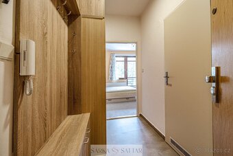 Prodej světlého 1+kk 26m2 v oblíbené lokalitě Harrachova, No - 10