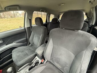 Mitsubishi Outlander 2.0 DI-D 4x4 7-MÍST +Najeto 202TKM+ - 10