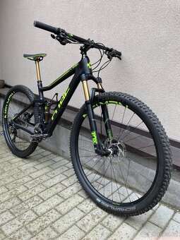 Celoodpružé kolo Cube Stereo 120 HPC SLT, vel L, kola 29” - 10