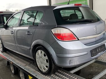 OPEL ASTRA H 2004 1.6 16V - 10