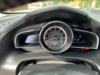 Mazda 3, 2.0 L, Revolution, 2016 - 10