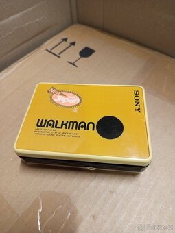 SONY WALKMAN WM B-10 - 10