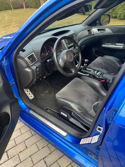 SUBARU IMPREZA WRX STI - 10