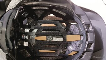 Prilba OAKLEY DRT 3 - 10