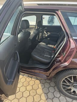 Ford Mondeo - 2.2 TDCI - 129 kw manuál - 10