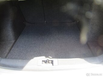 ŠKODA FÁBIA 1.2 12V r.v.2006 nová v čr.po 1.maj.naj.91 600km - 10