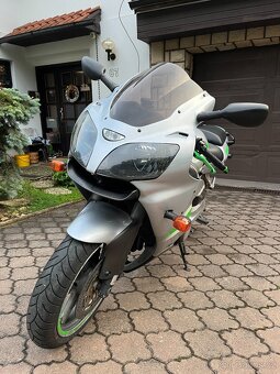 KAWASAKI NINJA ZX- 6R / 5/2003 - 10