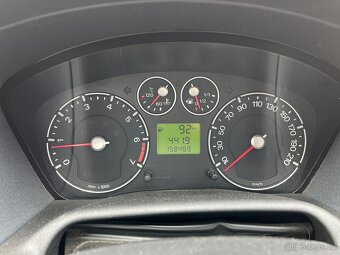 Ford Fusion 1.4 16V benzin - 10
