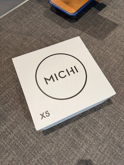 MICHI X5 - Referenční Stereo zesilovač - 10