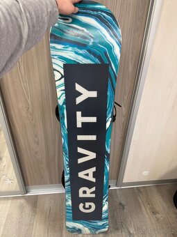 Gravity snowboard + original boty - 10