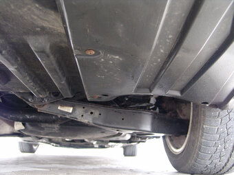 Passat B6 variant  TDi 103KW, manuál, 6ti kvalt,bez DPF. - 10