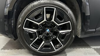 BMW XM, 4.4 V8TT HYBRID / MAXIMÁLNÍ VÝBAVA / ODPOČET - 10