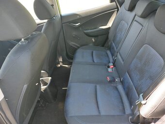 Hyundai ix 20 - 10