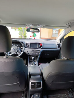 Kia Sportage  1.7 CRDi, 11/2017, 116 000 km - 10
