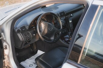 Mercedes-Benz C220 CDI | 2002 | 105 kW | AT - 10