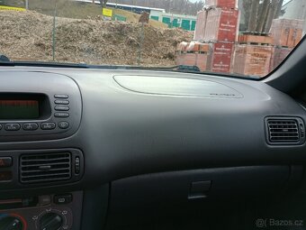 Toyota Corolla - 10
