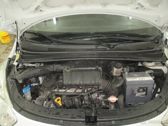 Hyundai i10 1,2 16V - 10