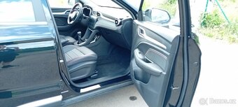 MG ZS 1.0 TGI - 10