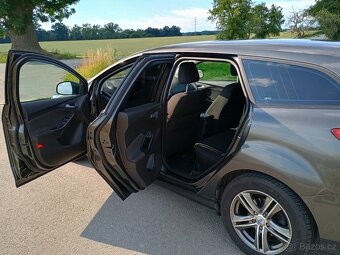 Ford Focus 2.0TDCi, 110kw, combi, 1majitel v ČR - 10