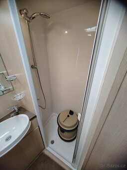 SWIFT STERLING ECCLES SOLITAIRE,SOLAR,MOVER,VELKÁ KOUPELNA - 10