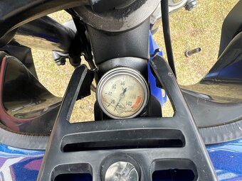Yamaha XT600e - 10