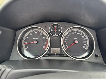 Opel Astra H TwinTop 1.8i - 10