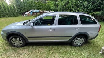 Škoda octavia 2 4x4 scout - 10