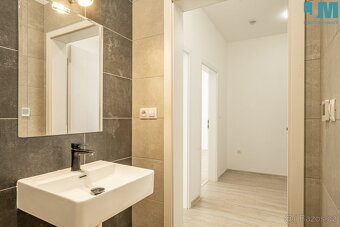 Pronájem byty 2+kk, 50 m2 - Třebíč - Vnitřní Město - 10