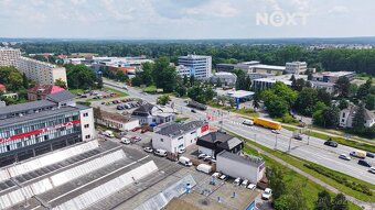Pronájem komerční Obchodní prostory, 300㎡ - 10