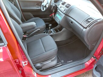 FABIA II 1.2TSi 63kW r.10 původ ČR, ELEGANCE - TOP CENA - 10