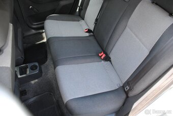 Škoda Fabia 2 kombi 1.4 63kW - klimatizace - ESP - 10