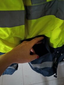 Dlouhá zimní pracovní (reflexní) bunda cxs M - 10